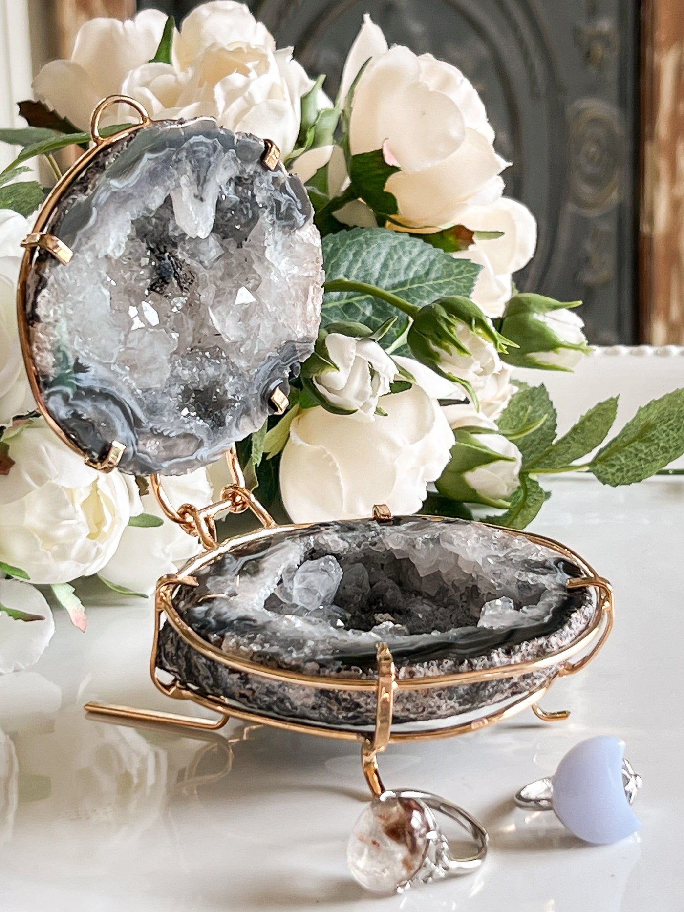 GEODE JEWELRY BOX Revive In Style Vintage Furniture Painted Refinished Redesign Beautiful One of a Kind Artistic Antique Unique Home Decor Interior Design French Country Shabby Chic Cottage Farmhouse Grandmillenial Coastal Chalk Paint Metallic Glam Eclectic Quality Dovetailed Rustic Furniture Painter Pinterest Bedroom Living Room Entryway Kitchen Home Trends House Styles Decorating ideas