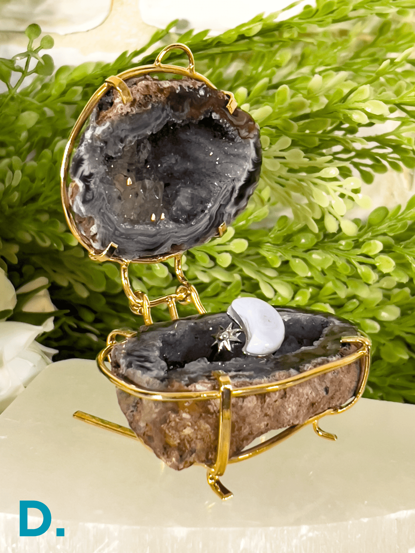 GEODE TRINKET / RING  HOLDER Revive In Style Vintage Furniture Painted Refinished Redesign Beautiful One of a Kind Artistic Antique Unique Home Decor Interior Design French Country Shabby Chic Cottage Farmhouse Grandmillenial Coastal Chalk Paint Metallic Glam Eclectic Quality Dovetailed Rustic Furniture Painter Pinterest Bedroom Living Room Entryway Kitchen Home Trends House Styles Decorating ideas