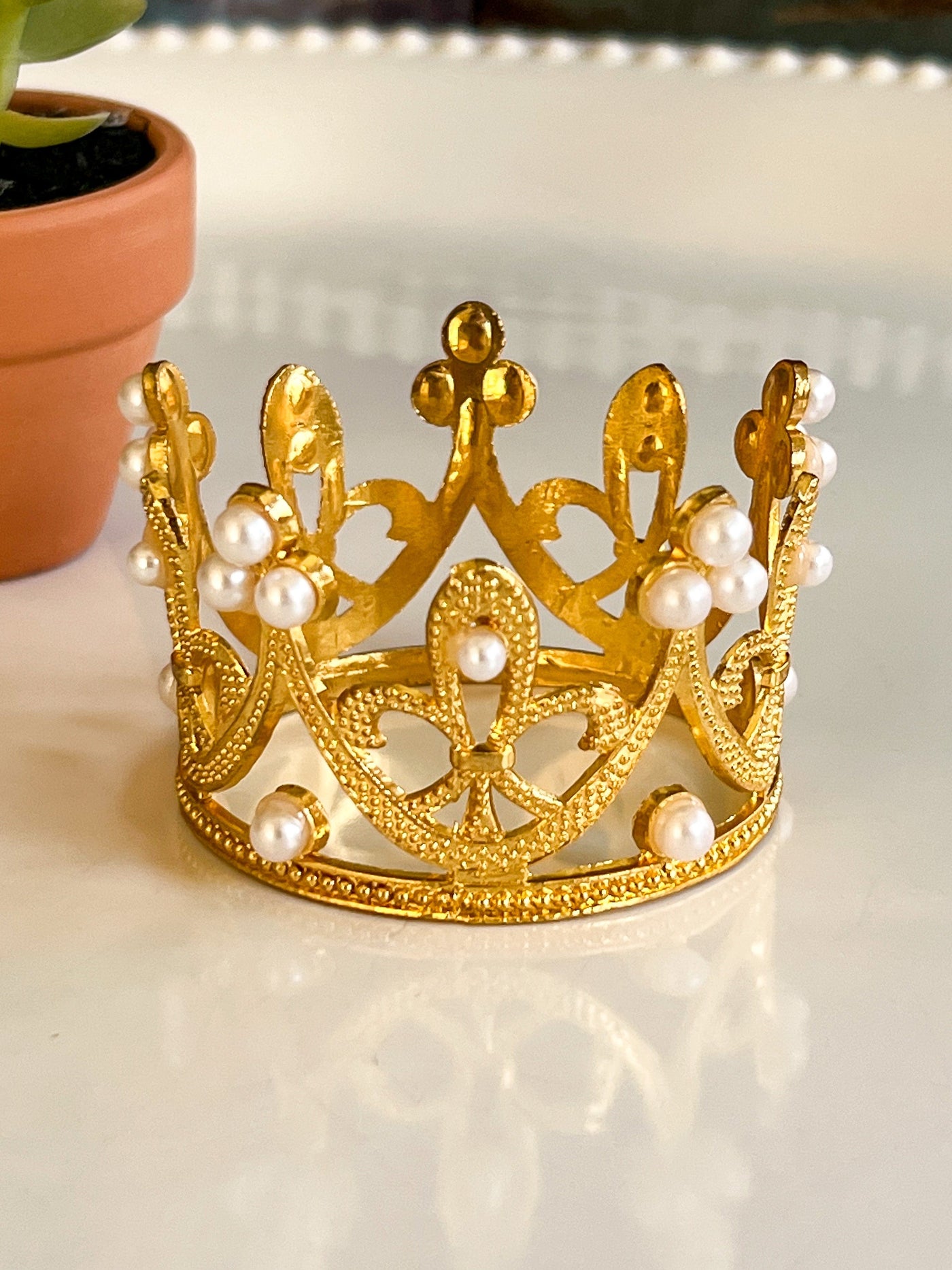 GOLD CROWN SPHERE STAND Revive In Style Vintage Furniture Painted Refinished Redesign Beautiful One of a Kind Artistic Antique Unique Home Decor Interior Design French Country Shabby Chic Cottage Farmhouse Grandmillenial Coastal Chalk Paint Metallic Glam Eclectic Quality Dovetailed Rustic Furniture Painter Pinterest Bedroom Living Room Entryway Kitchen Home Trends House Styles Decorating ideas