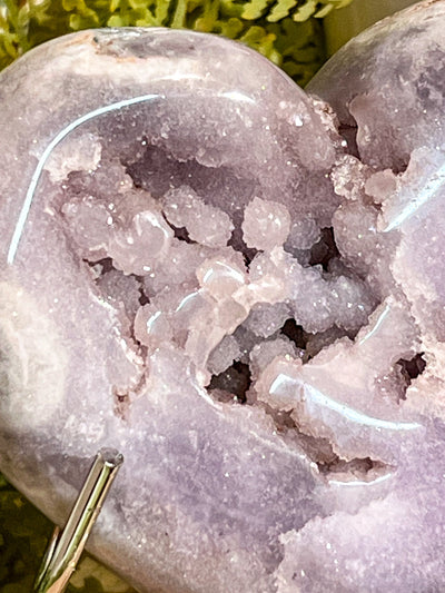 LAVENDER PINK AMETHYST DRUZY HEART ON STAND Revive In Style Vintage Furniture Painted Refinished Redesign Beautiful One of a Kind Artistic Antique Unique Home Decor Interior Design French Country Shabby Chic Cottage Farmhouse Grandmillenial Coastal Chalk Paint Metallic Glam Eclectic Quality Dovetailed Rustic Furniture Painter Pinterest Bedroom Living Room Entryway Kitchen Home Trends House Styles Decorating ideas